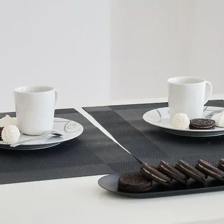 Le Black&white - Emplacement Ideal Proche Gare Rer